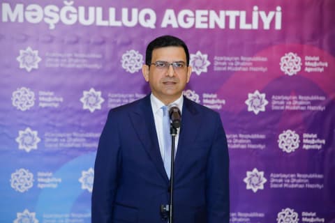 Bakıda əmək yarımarkasında 1000-dən çox vakansiya təqdim olunub