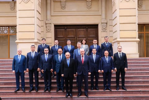 Baş prokuror Kamran Əliyev Rusiya Federasiyasının Baş prokuroru ilə görüşüb