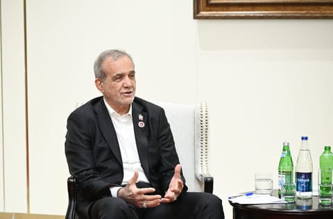 Bişkekdə Azərbaycan və İran prezidentlərinin görüşü olub - YENİLƏNİB 2
