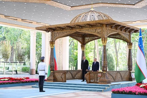 Official welcome ceremony held for President Ilham Aliyev in Tashkent - VIDEO