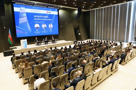 Dövlət Vergi Xidməti və TÜİB rəhbərliyi sahibkarlarla bir araya gəlib