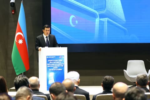 Dövlət Vergi Xidməti və TÜİB rəhbərliyi sahibkarlarla bir araya gəlib