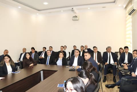 Ədliyyə Akademiyasında vəkilliyə namizədlərin icbari təlimi başlayıb