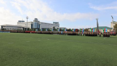 FHN-in Akademiyasında gənc kursantların hərbi andiçmə və məzunların buraxılış mərasimi olub