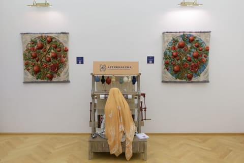 Lətif Kərimovun 120 illik yubileyi Vyanada “Azərxalça” ASC-nin xüsusi xalça sərgisi ilə qeyd olunub