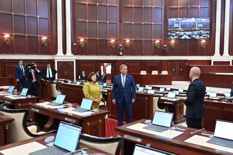 Sahibə Qafarova Kamboca Baş naziri ilə parlamentlərarası əlaqələrinin inkişaf perspektivlərini müzakirə edib