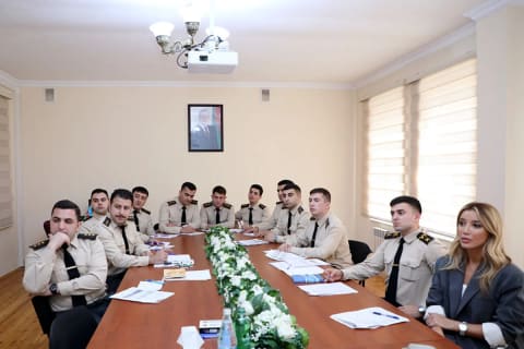 Azərbaycanda hərbi tibbi ingilis dili üzrə təlim keçirilir
