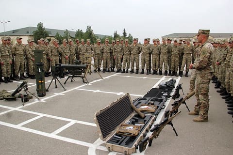 Hərbi vəzifəlilərlə növbəti təlim toplanışı başlayıb