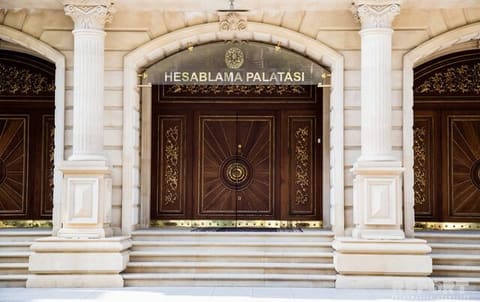 Hesablama Palatası 2027-ci il dövlət büdcəsi layihəsinin ilkin təhlilini müzakirə edib