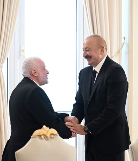 İlham Əliyev Bakıda keçirilən beynəlxalq konfransların iştirakçılarını qəbul edib - YENİLƏNİB