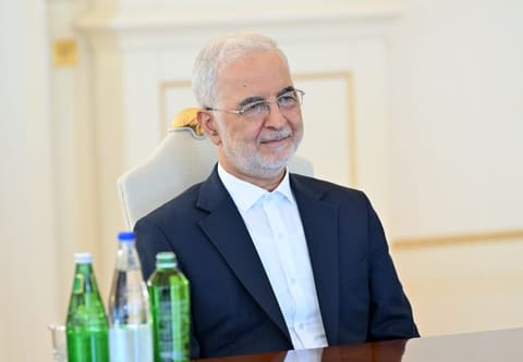  İlham Əliyev İranın daxili işlər nazirini qəbul edib