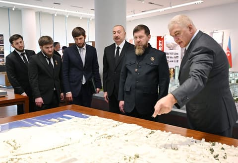İlham Əliyev və Rusiyanın Çeçenistan Respublikasının başçısı “Bakı Ağ Şəhər”də olublar