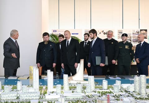 İlham Əliyev və Rusiyanın Çeçenistan Respublikasının başçısı “Bakı Ağ Şəhər”də olublar