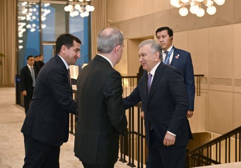 İlham Əliyevin adından AQEM-in 7-ci Zirvə Görüşünün iştirakçılarının şərəfinə şam yeməyi verilib