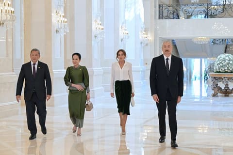 Official dinner hosted on behalf of President Ilham Aliyev in honor of Cambodian Prime Minister