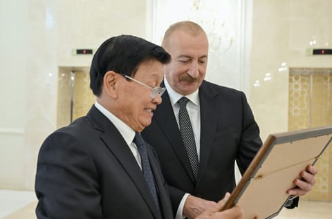  İlham Əliyevin adından Laos Prezidentinin şərəfinə rəsmi nahar verilib