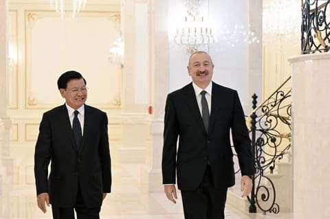  İlham Əliyevin adından Laos Prezidentinin şərəfinə rəsmi nahar verilib