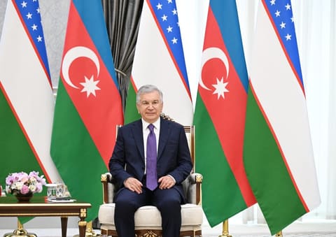 President Ilham Aliyev holds one-on-one meeting with President of Uzbekistan
