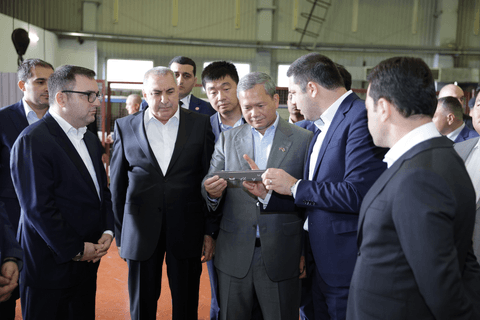 Kambocanın Baş naziri Müdafiə Sənayesi Nazirliyinin müəssisələrini ziyarət edib