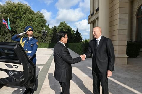 Laos Prezidentinin Bakıda rəsmi qarşılanma mərasimi olub