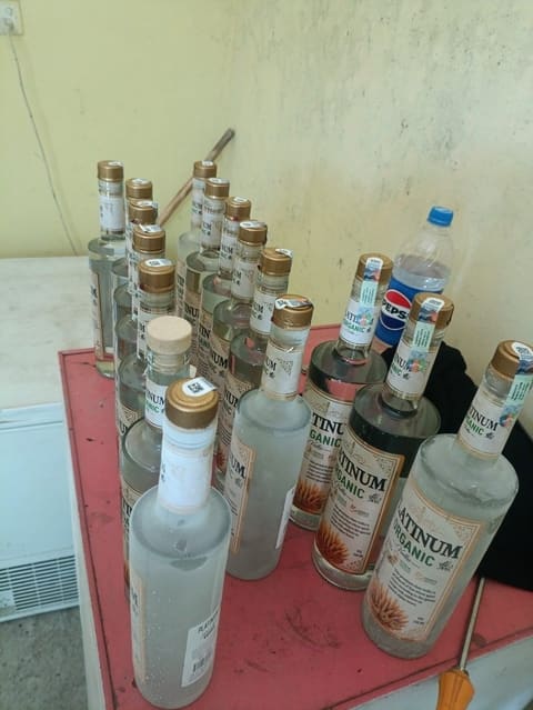 Maştağada saxta alkoqollu içkilərin istehlaka təqdim edilməsinin qarşısı alınıb