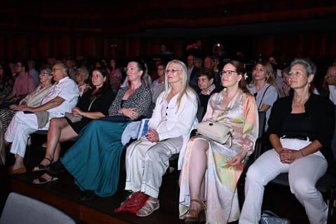 Milli rəqs sənətimiz Montrö festivalında iştirak edir