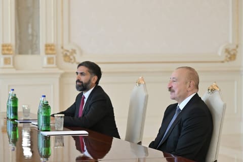 Prezident İlham Əliyev FIFA-nın prezidentini qəbul edib