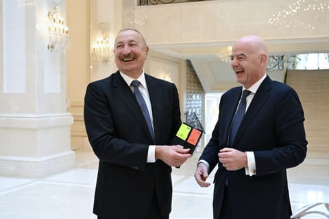 Prezident İlham Əliyev FIFA-nın prezidentini qəbul edib