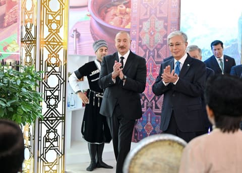 Prezident İlham Əliyev MDB Ölkələrinin Milli Kulinariya Festivalı ilə tanış olub, rəsmi qəbulda iştirak edib