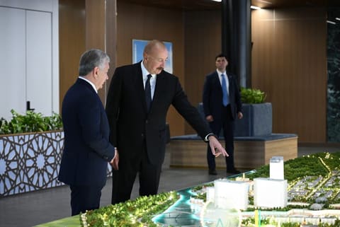 President Ilham Aliyev views Uzbekistan's largest urban development project 'New Tashkent'