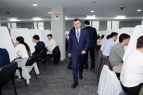 Prokurorluğa işə qəbul üzrə test imtahanı keçirilib