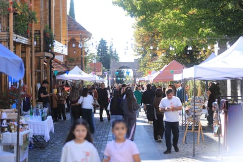 Qax rayonunda “Şən Bazar” festivalı keçirilib