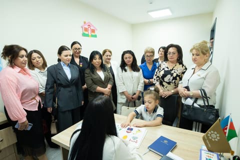 QHT nümayəndələri günərzi mərkəzindəki xidmətlərlə yaxından tanış olublar