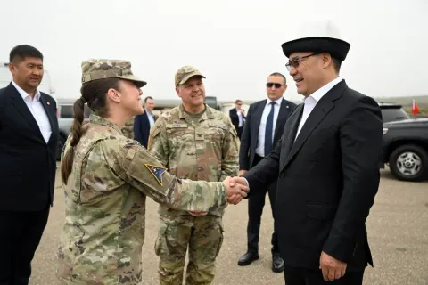 Qırğızıstanın ilk milli peyki orbitə buraxılıb - FOTO