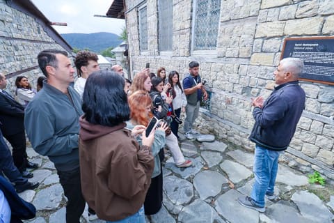 Qoruqların turizm imkanları nümayiş etdirilib