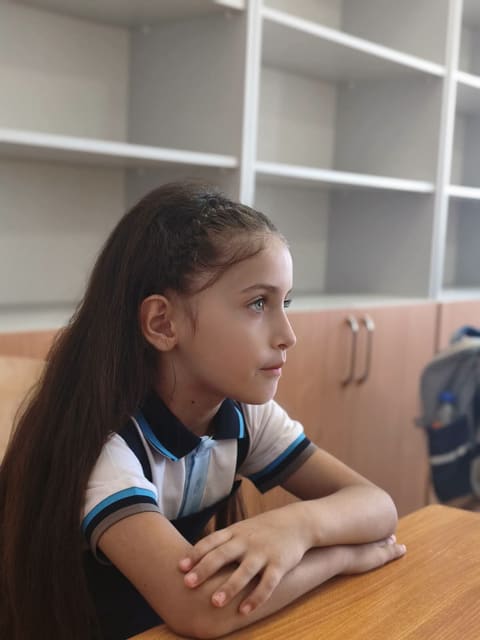 Cəbrayılda yeni fəaliyyətə başlayan Şükürbəyli kənd tam orta ümumtəhsil məktəbində ilk dərs günü - FOTO
