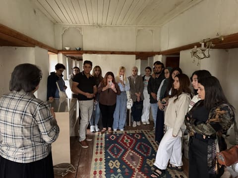 Xızı və Şabranın turizm imkanları yerli sənaye nümayəndələrinə təqdim olunub