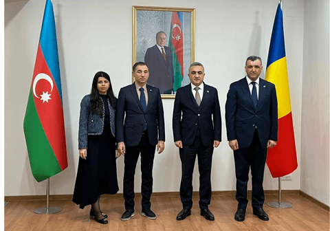 Vəkillər Kollegiyasının nümayəndə heyəti Azərbaycanın Rumıniyadakı səfirliyini ziyarət edib