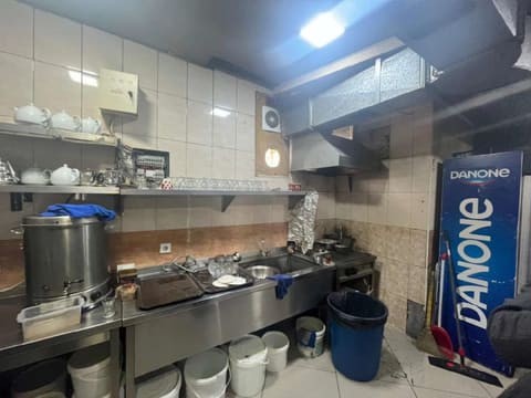 Yasamalda “Express Lounge” ictimai iaşə obyektində nöqsanlar aşkarlanıb