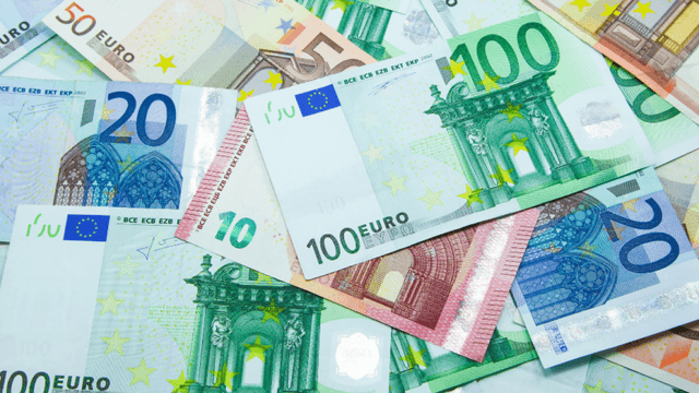 Hollandiya Ukraynaya 250 milyon avro ayıracaq