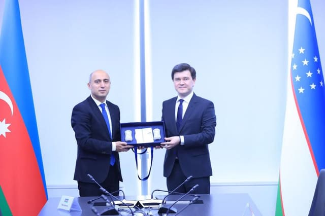 Emin Əmrullayev  Özbəkistanın ali təhsil, elm və innovasiyalar nazirinin birinci müavini ilə görüşüb