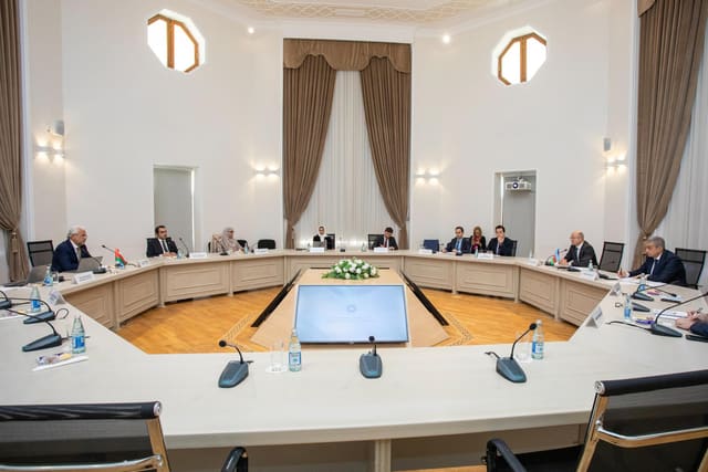 Azərbaycan və Oman enerji sahəsində əməkdaşlıq imkanlarını müzakirə ediblər - Fotolar