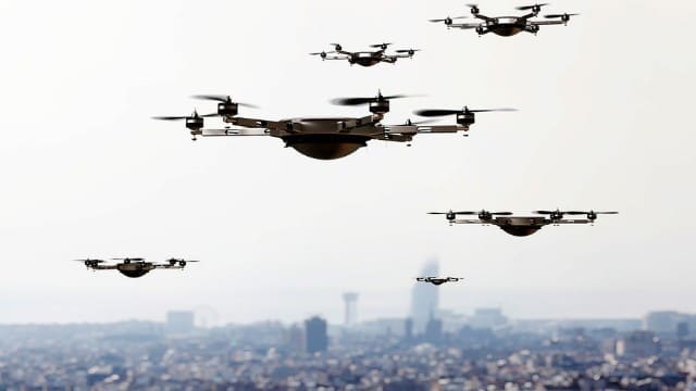 Ukrayna Moskvaya 15 dronla hücum edib