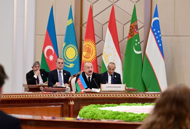 Azərbaycan Prezidenti: Azərbaycanla Mərkəzi Asiya dövlətləri arasında münasibətlər xüsusi xarakter daşıyır