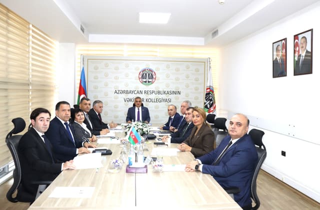 Bir vəkilin fəaliyyətinə xitam verilib