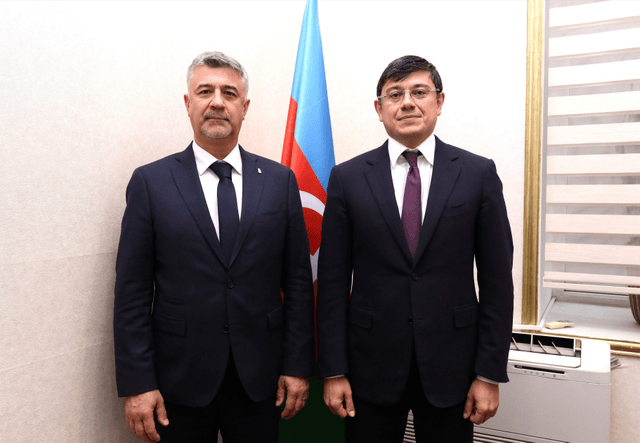 Fuad Muradov Macarıstanın Azərbaycandakı səfiri ilə görüşüb - Fotolar