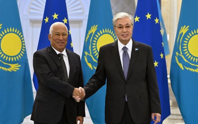 Qazaxıstan Prezidenti Antonio Kosta ilə görüşüb