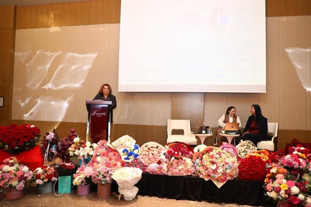 Bakıda “Fobiyaların yaranma səbəbləri və aradanqaldırılması” adlı nəzəri-praktik təlim keçirilib