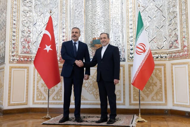 Vanda İranın yeni baş konsulluğu açılacaq - YENİLƏNİB