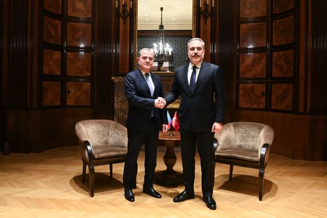 Ceyhun Bayramov və Hakan Fidan Vyanada ikitərəfli görüş keçirib- YENİLƏNİB
